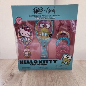 Hello Kitty Wet Brush + Goody Detangling Accessory Bundle